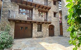 Fantastica Casa Amb Llar De Foc
